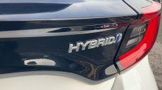 Toyota Yaris 1.5 Hybrid Design 5dr CVT Hybrid Hatchback